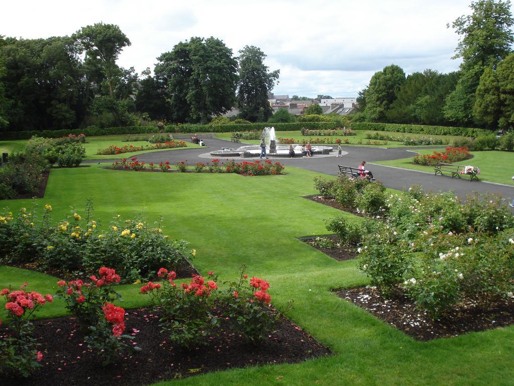 Twin Oaks Bed & Breakfast Kilkenny Dış mekan fotoğraf